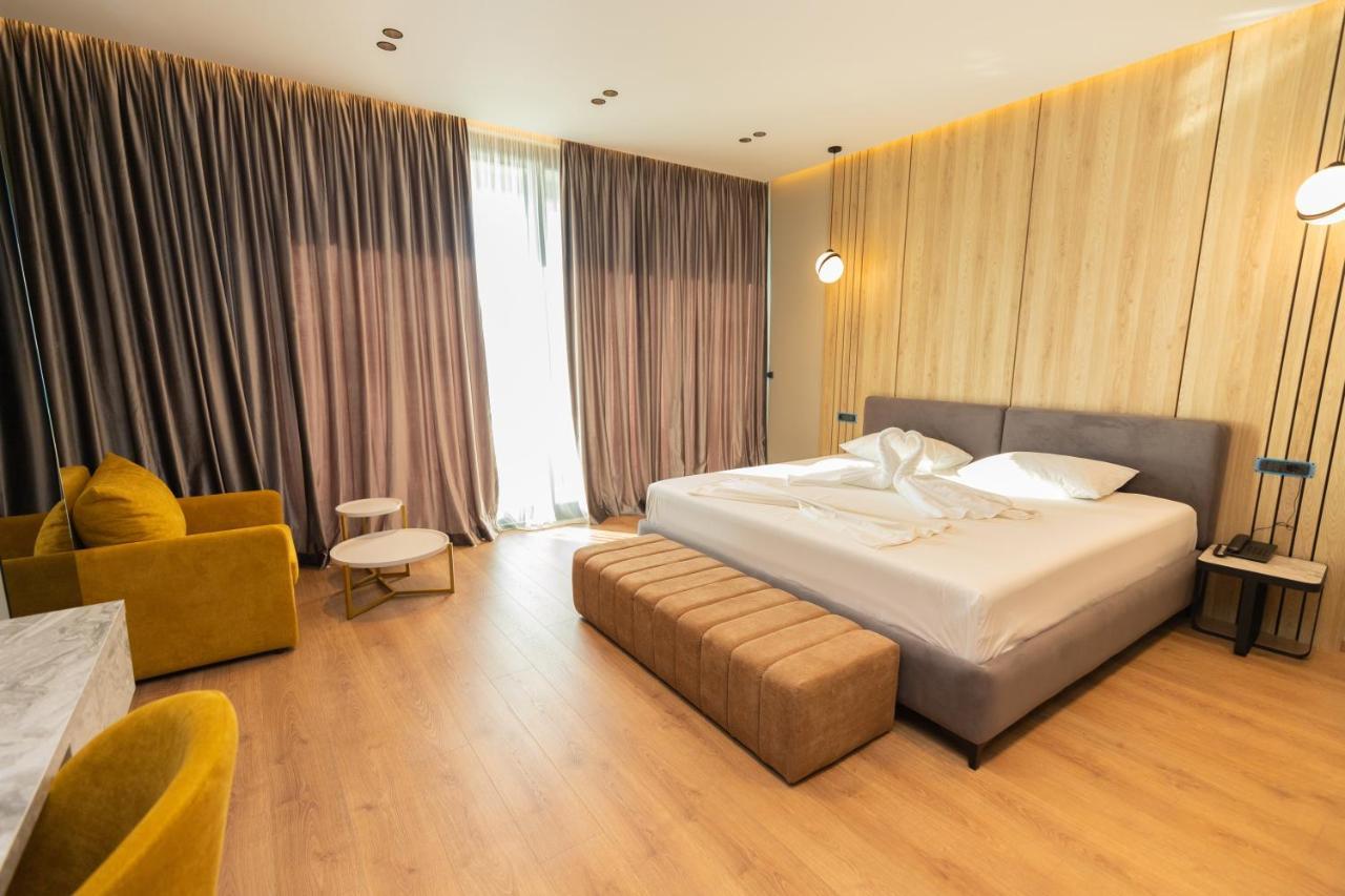 Esbjerg Hotel Vlore Bagian luar foto
